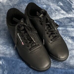 Reebok Women’s Black Sneakers